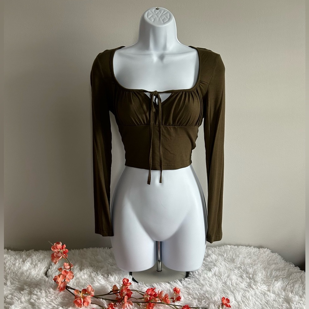 SHEIN Long Sleve Crop Top - Size Small